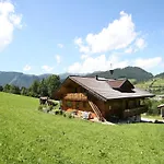 Prázdninový dům Mansion In Eben Near Salzburger Sportwelt *