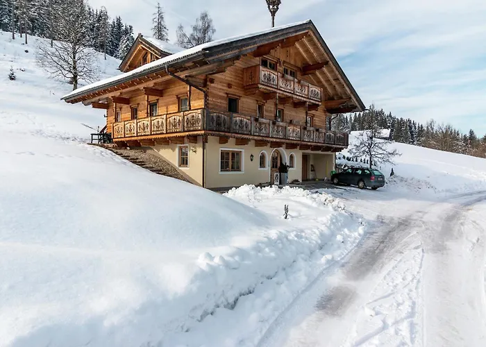Casa vacanze Mansion In Eben Near Salzburger Sportwelt